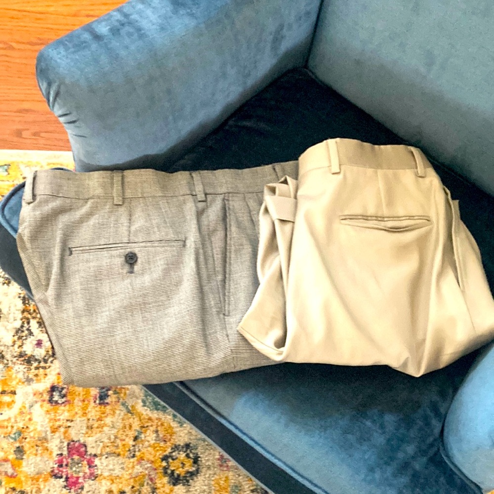 Two Pants Bundle Joseph A banks & LANDS’ END Sz 31x30